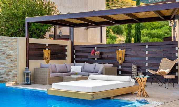 Romirion House | Villa Rosa: Private Pool with Ocean View & Mountain Charm