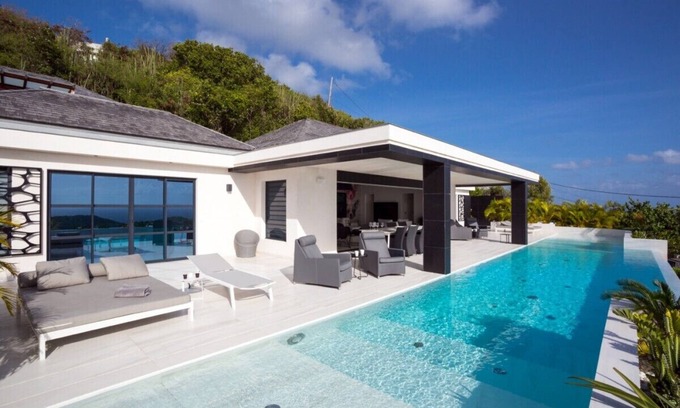 Vitet Villa | Experience Villa Rose Dog with VIP Chef and Ocean Views