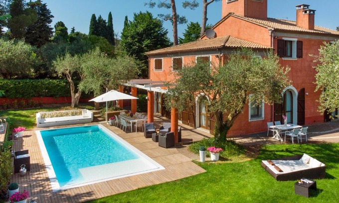 Misano Adriatico Villa | Villa Rossa 12: Oceanfront Getaway with Pool & Hot Tub