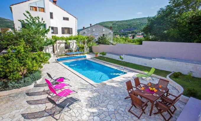 Rozat Apartment | Villa Roza - Studio Apartment with Balcony