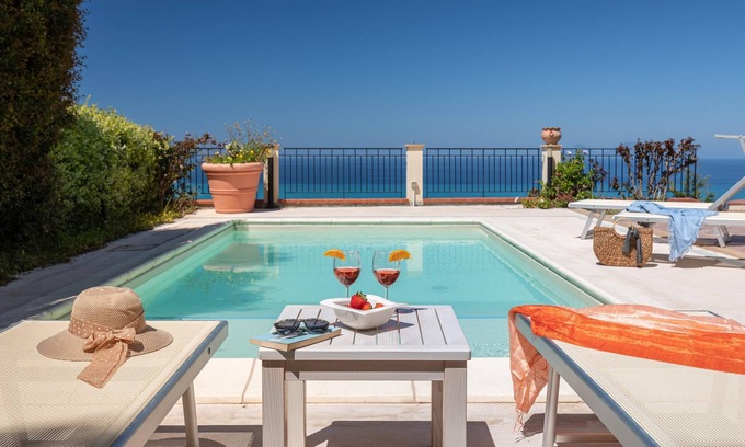 Capo d'Orlando Villa | Villa Sabrina - Scafa: Pet-Friendly Retreat with Ocean View