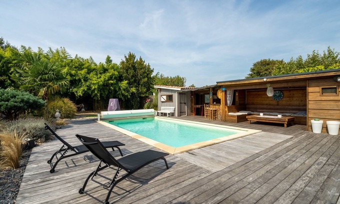 Saint-Jean-d'Illac House | Villa Saint Jean: Private Pool & Spa Retreat Awaits You