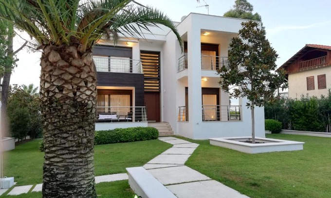 Vourvourou Villa | Villa Samaya: 4-Star Oceanfront Paradise with Private Beach
