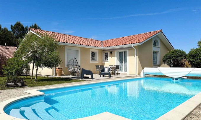 Bias House | Villa Sanbias: Family-Friendly Retreat with Pool, 7km to Ocean