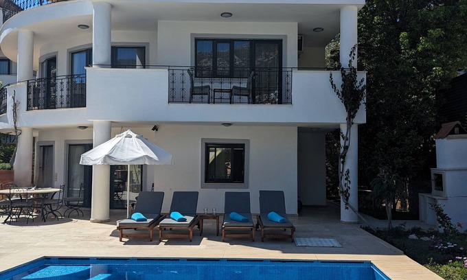 Kalkan Villa | Prime Location with Private Pool & Ocean View for 10 Guests