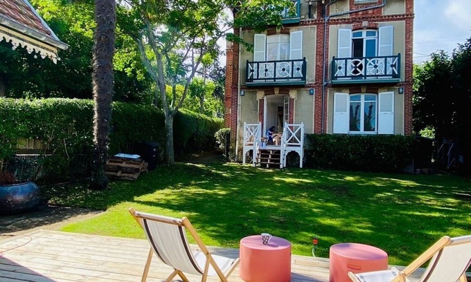 Villers-sur-Mer Villa | Seaside Villa Chantemerle: Ideal for Family Getaways