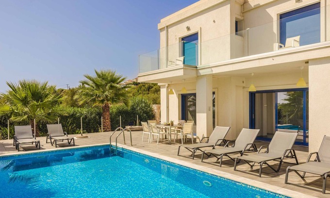 Skala Villa | Relaxing Villa Seashell Skala with Private Pool & Spa