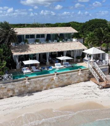 Puerto Juarez Villa | Indulge in Villa Sha - Cancun Beachfront Paradise
