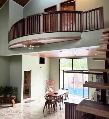 Sibolangit Villa | Villa Sibolangit Satu Hati: Private Pool Near Hillpark