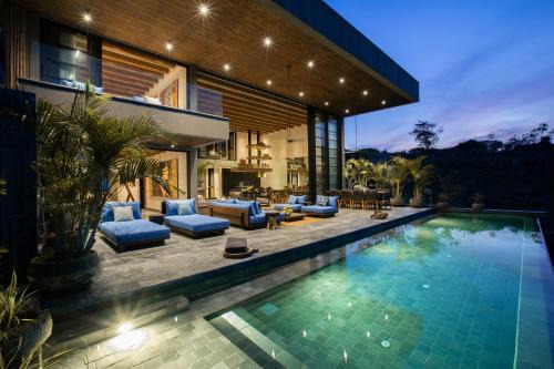 Plai Laem Villa | Villa Sierra: Oceanfront Oasis with Perfect 10 Ratings