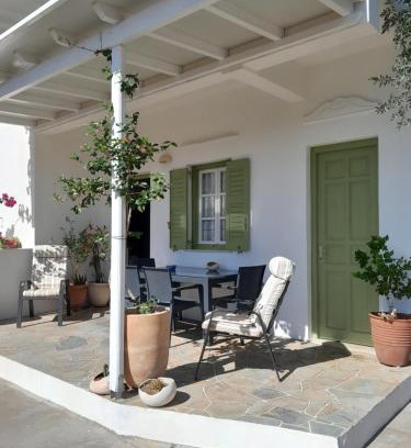 Platis Gialos Apartment | Family-Friendly Villa Simeon with Exceptional 8.9 Rating