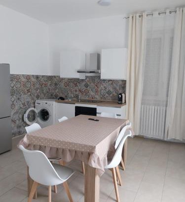 Samarate Apartment | VILLA SIMONA Malpensa Samarate