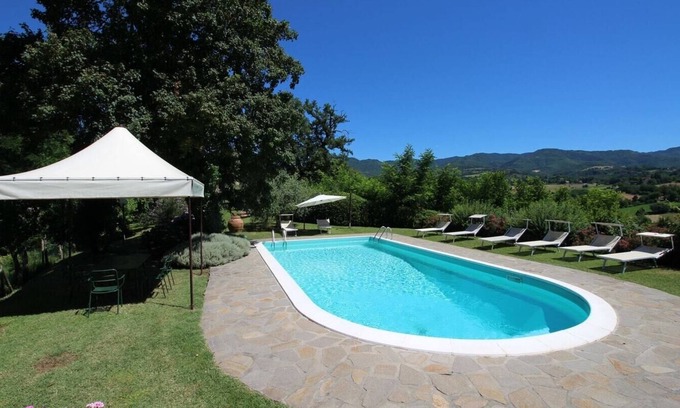 Vicchio Villa | Idyllic Villa with Private Pool in Tuscany Awaits You