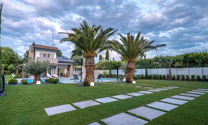 San Benedetto di Lugana Villa | Relax at Villa "Sirmione Front Lake" with Private Pool & Views