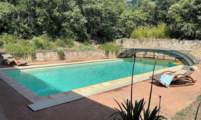 La Roquebrussanne House | Relaxing Villa with Pool, Sauna & Ocean Views for 10