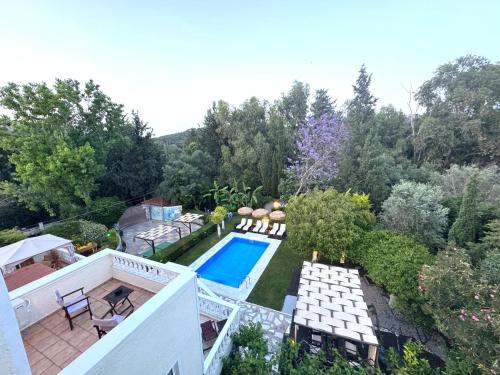 Filerimos Villa | Enchanting Villa Small Paradise: Pool, Jacuzzi & Privacy