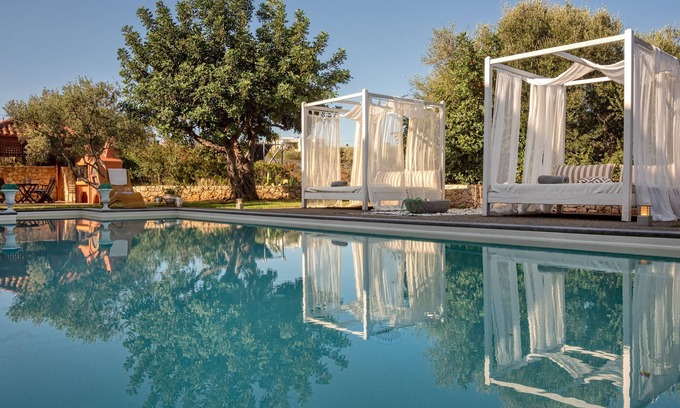 Kounoupidiana Villa | Villa Sobre - Relaxing Getaway with Pool and Breakfast