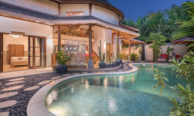 Jimbaran Villa | Experience Villa SoDe Balangan with Private Pool & Breakfast