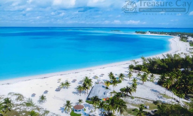 Treasure Cay Villa | Villa Sofia: Paradise Awaits at Treasure Cay with Ocean Views