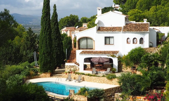 Montgo de Toscamar Villa | Villa Sol y Luna: Oceanfront Retreat with Private Pool