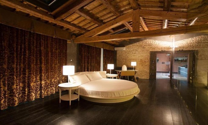 Tezze sul Brenta Hotel | Experience Villa Solaris Hotel & Residence with Oceanfront Views