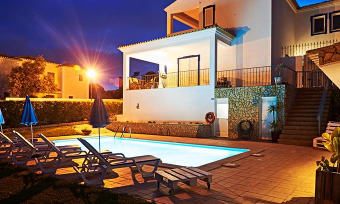 Mato Serrao Villa | Villa Solarium: Family-Friendly Getaway with Pool Access