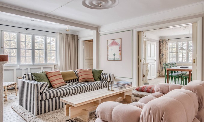 Vaxholm Villa | Beautiful Villa Solbacka 1911 - Ocean View & Design Oasis