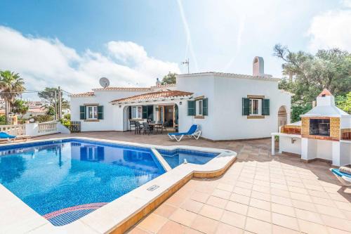 Cala en Porter Villa | Relax at Villa Solymar with Oceanfront Pool Access