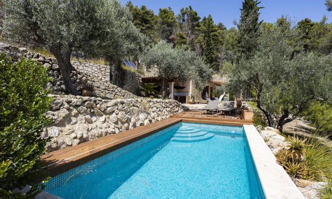 Mancor de la Vall Villa | Villa Son 3: Family-Friendly Retreat with Pool Access