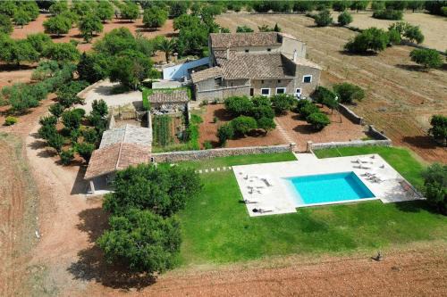 Alaro Villa | Relax at Villa Son Guinyol - 4-Star Family-Friendly Retreat