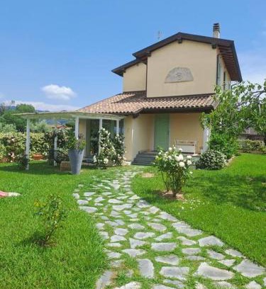 Camaiore Villa | Oceanfront Villa SouAri: 4-Star with Pool & Beach Access