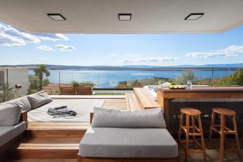 Dramalj Apartment | Villa SPA DECK: Family & Pet-Friendly Retreat Awaits