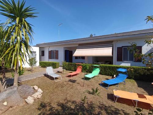 San Pietro in Bevagna House | Discover Villa Specchiarica: Family and Pet-Friendly Getaway