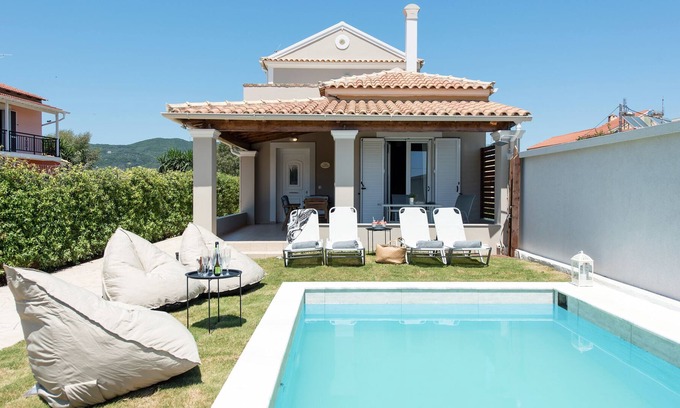 Ag. Georgios Villa | Villa Spiridoula Private Villa In Own Grounds