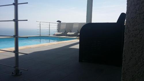 Cerbere Villa | Scenic Villa with 180° Sea Views and Pool Access