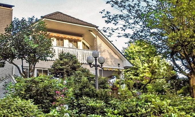 Bosingfeld Apartment | Villa Stephan: Oceanfront Retreat with Spa & Family Amenities
