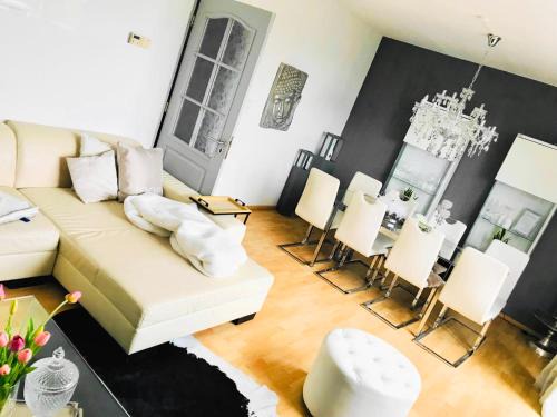Lipnica House | Relaxing Villa Sunshine by the Lake - Garden & Terrace Suite