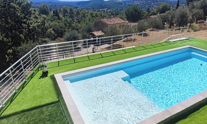 Speracedes Villa | Villa sur la Côte D'Azur: Oceanfront Escape with Jacuzzi