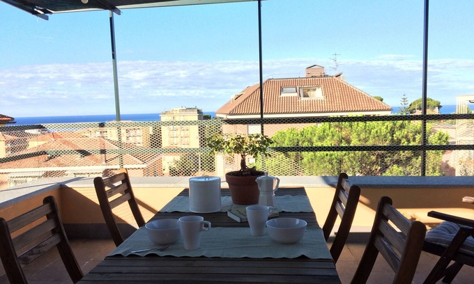 Chiavari Apartment | Idyllic Villa with Terrace, Garden & Pool Near the Sea