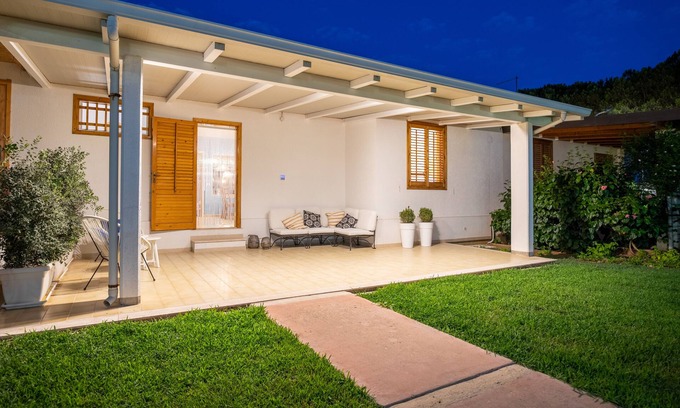 Casuzze House | Tranquil Villa Steps from the Sea with Outdoor Oasis