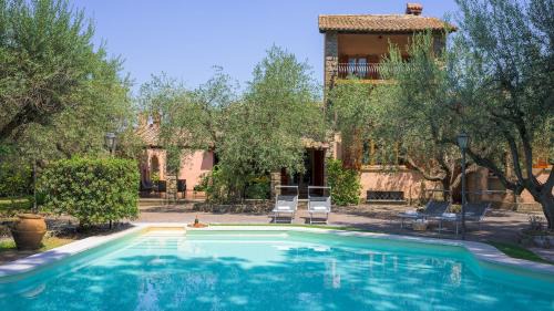 Ciampino Villa | Unforgettable Villa Sylva: Oceanfront Escape with Pool