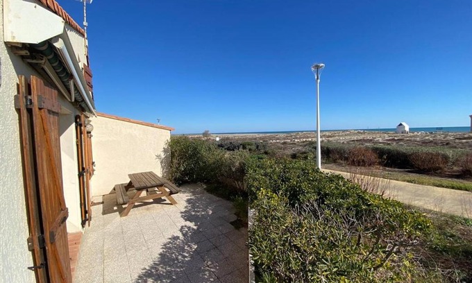 Leucate Villa | Villa T2+Mezzanine, 6 pers, plage, parking, Port Leucate - FR-1-81-582