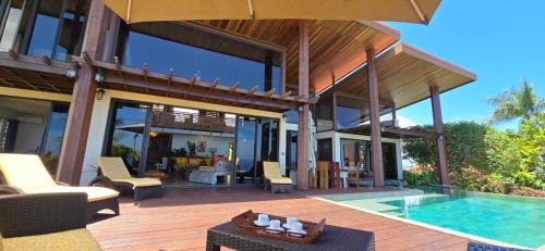 Arue Villa | Villa Ta'u Here