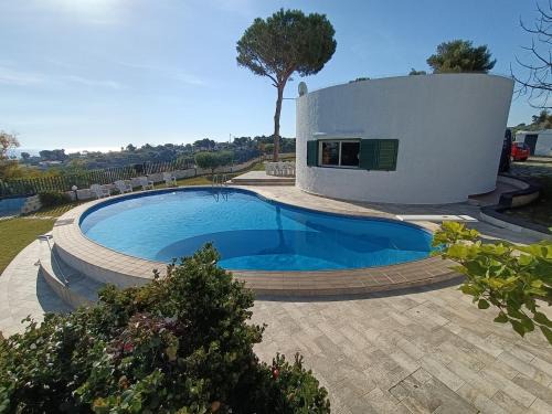Costa Saracena-Castelluccio Villa | Villa Tai: Pet-Friendly Escape with Pool & Restaurant