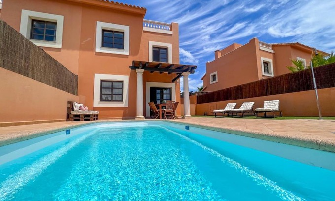 Geafond Villa | Villa Tarabilla: Private Pool & Breathtaking Ocean Views