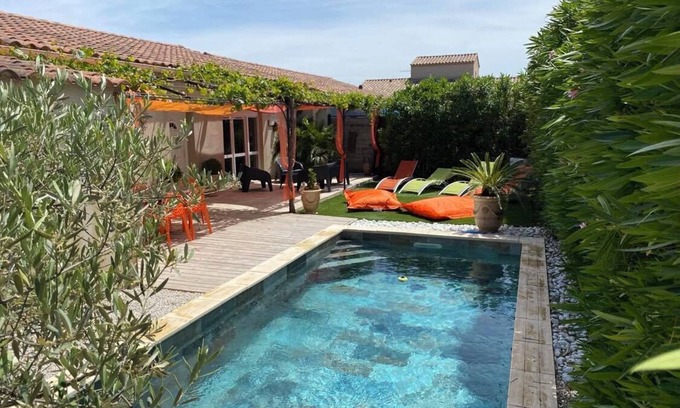 Tavel Villa | Discover Villa TAVEL: Pet-Friendly Stay Near Avignon