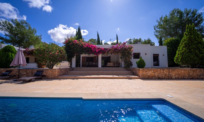 Sant Rafael de Sa Creu Villa | Unmatched Comfort at Villa Tegui near San Rafael