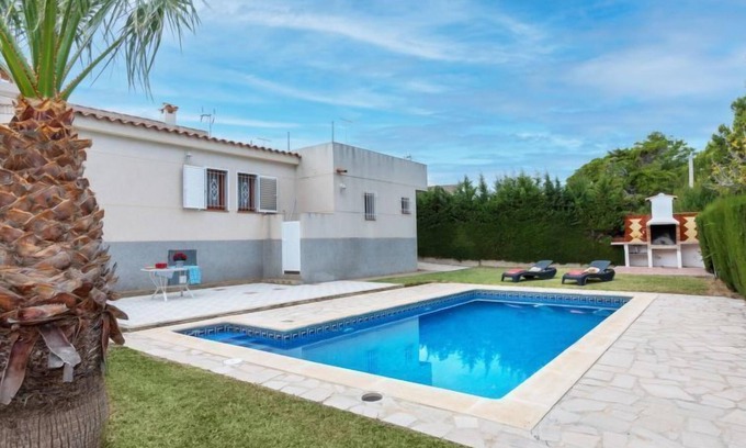 L Almadrava House | Inviting Villa Tello with Oceanfront Pool & Spa Retreat
