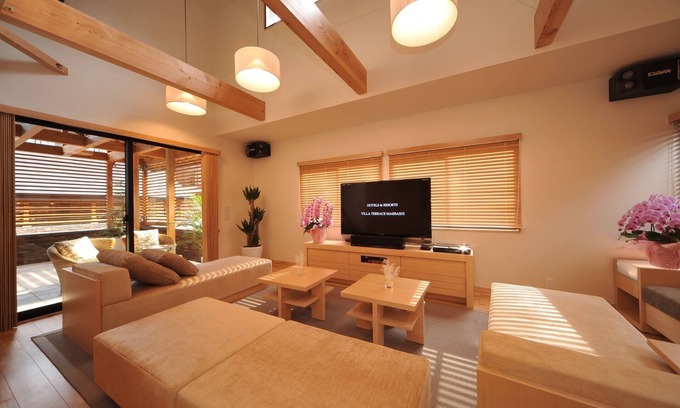 Maebashi House | Villa Terrace: Guest Rated 9/10, Perfect for Families