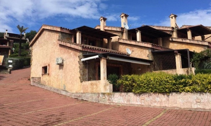 Villaputzu Villa | Relax at Villa The Myrtle: Spa, Breakfast & Family Friendly
